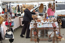 AlamedaPointAntiquesFaire M-020