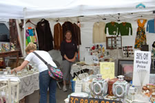 AlamedaPointAntiquesFaire M-021