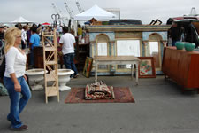AlamedaPointAntiquesFaire M-084