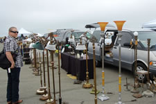 AlamedaPointAntiquesFaire M-017