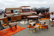 AlamedaPointAntiquesFaire M-045