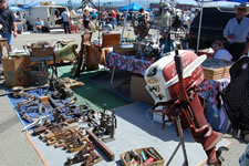 AlamedaPointAntiquesFaire M-105