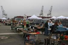 AlamedaPointAntiquesFaire S-042