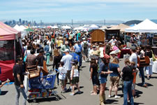 AlamedaPointAntiquesFaire W-042